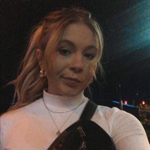 Meet your Posher, Madeline